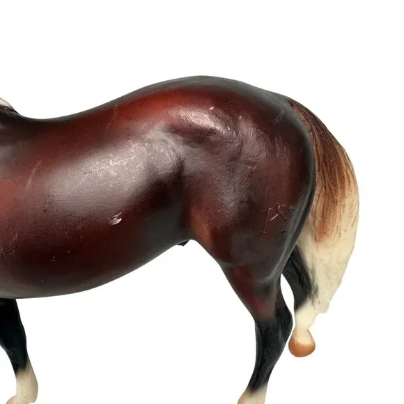 Breyer Horse #918 Promenade Chestnut Andalusian Legionario - Picture 10 of 15